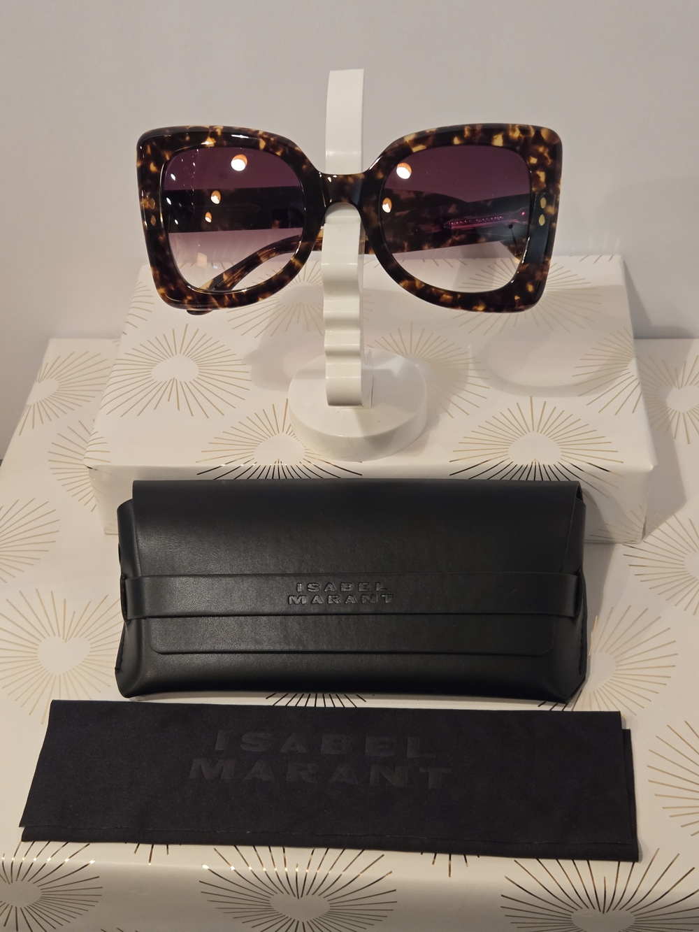 🤩Isabel Marant Women's Tortoiseshell Square Sunglasses - Brown Gradient Lenses